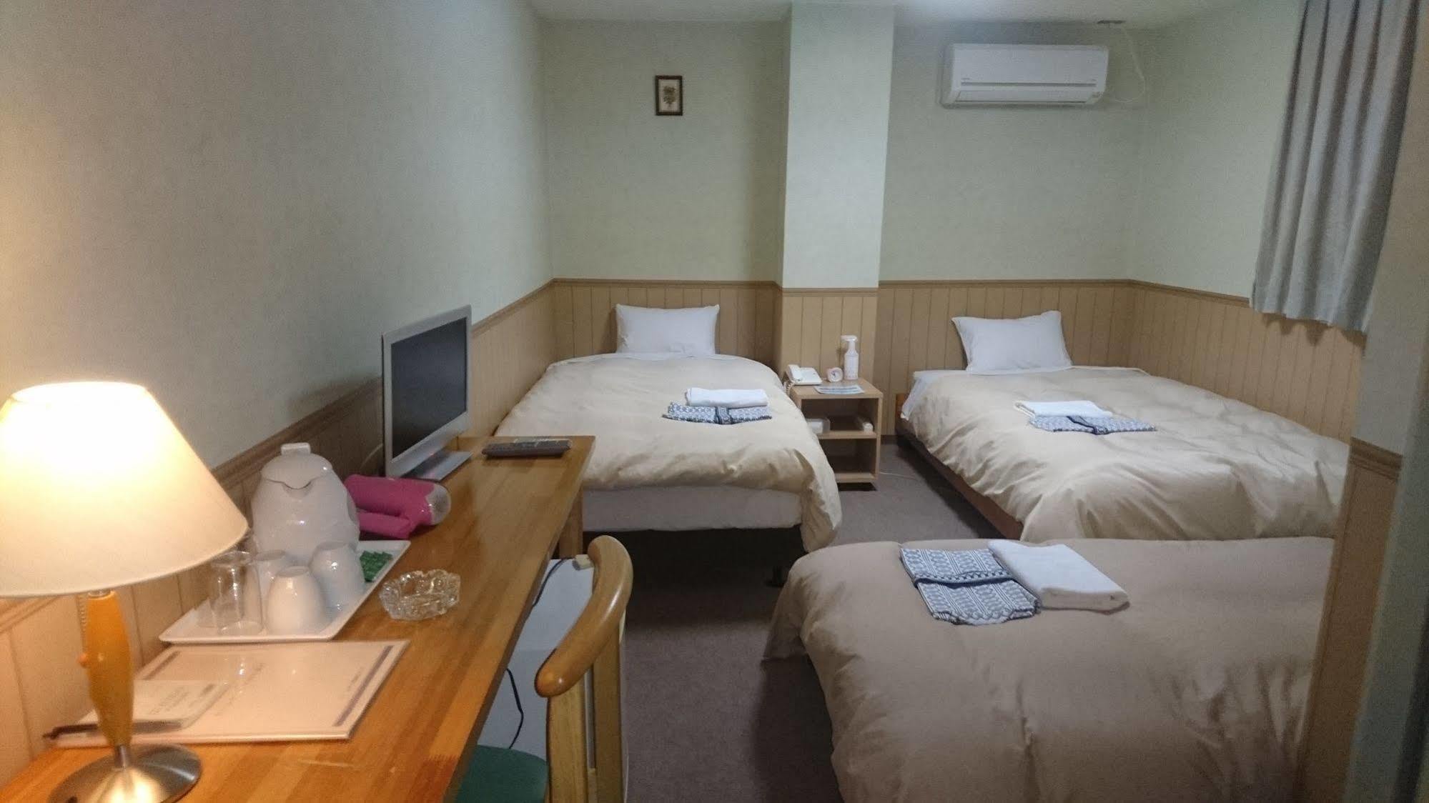 Hotel Himeji Hills Экстерьер фото